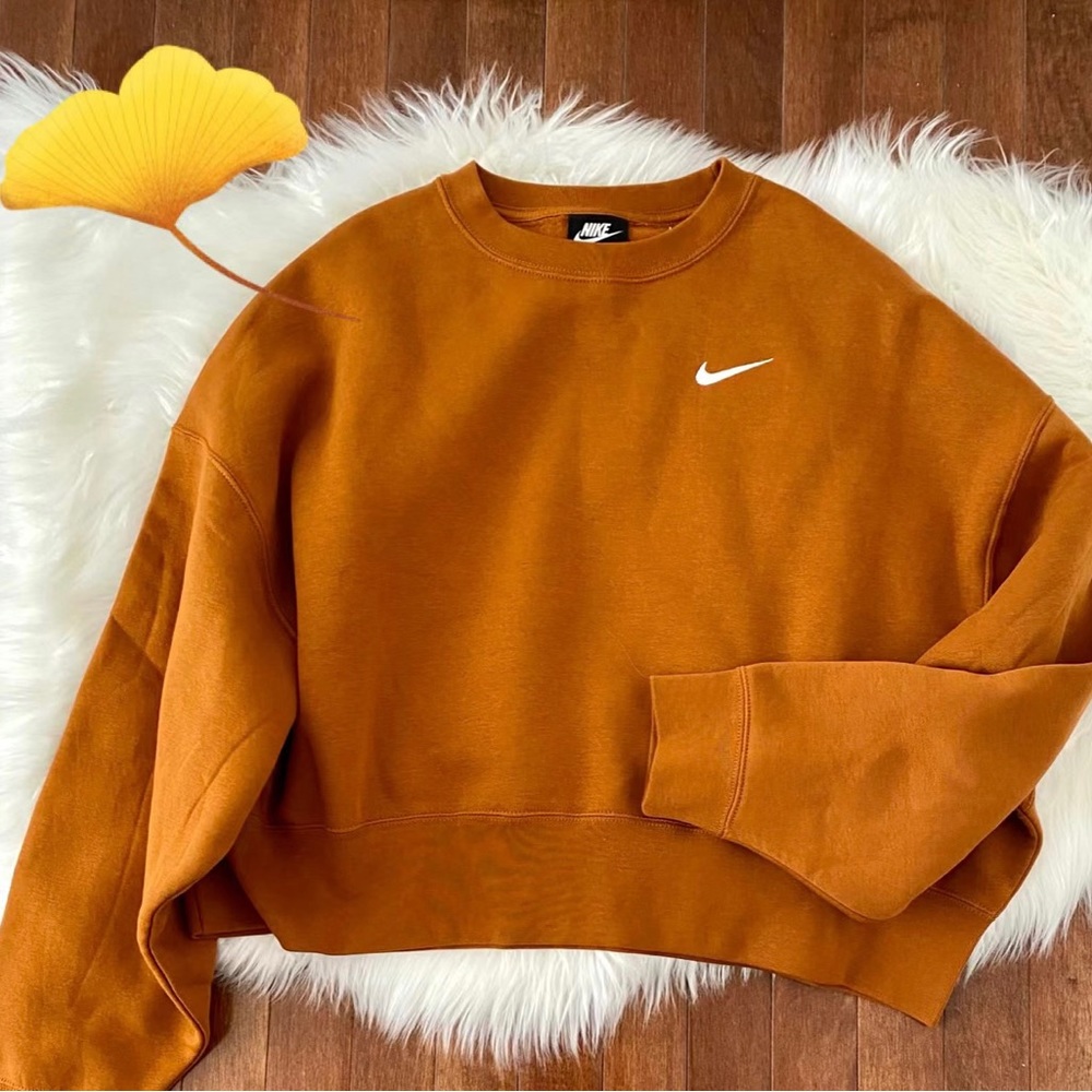Nike Women's Over-Oversized Crewneck Sweatshirt S